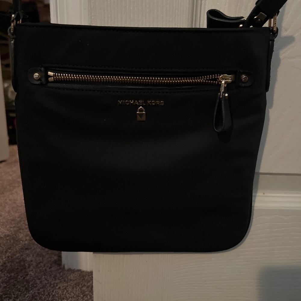 Michale kors purse
